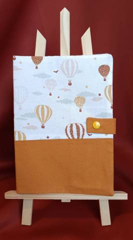 Protge carnet de sant personnalis montgolfire 