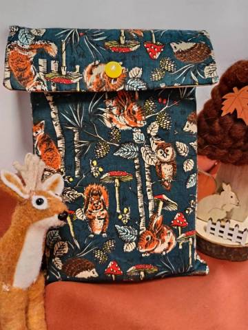 Pochette  livre bleu/marron Animaux de la fort 