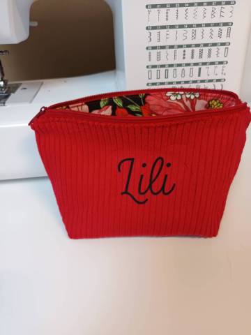 Trousse de toilette / maquillage personnalis 